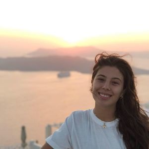 Meet your Posher, Elizabeth